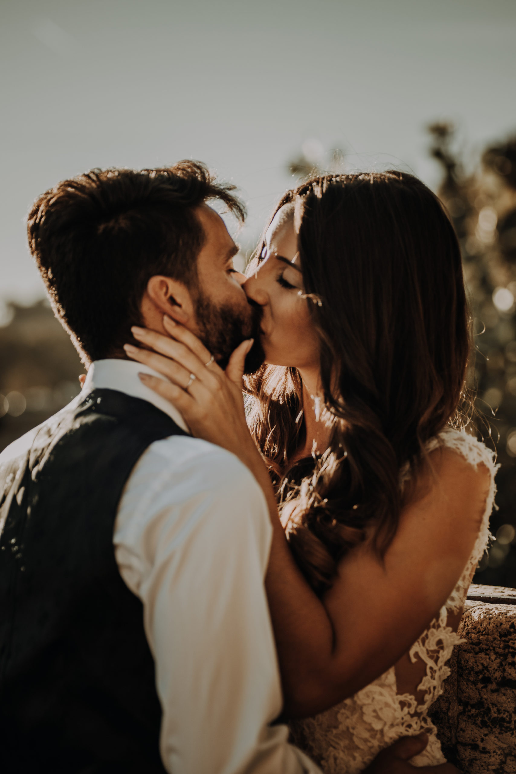 Honeymoon couple photoshoot in Rome, Italy