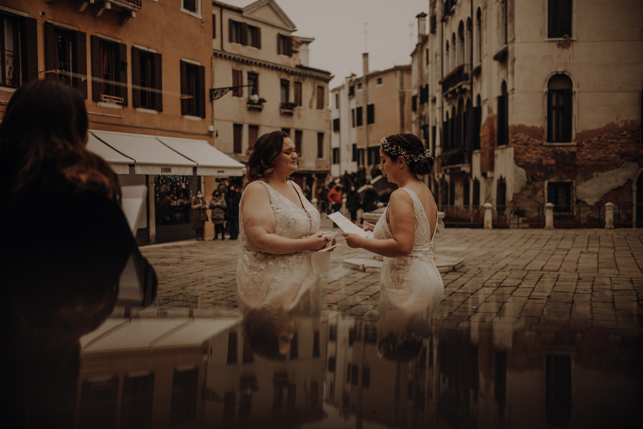 LGBTQ+ couple elopes in Venice